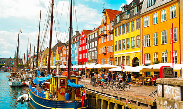 fotka zľavy Ostrovné mesto Kodaň v A&O Copenhagen Nørrebro alebo Sydhavn s raňajkami