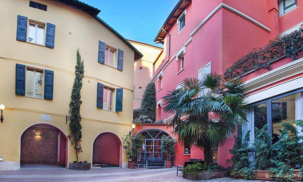 fotka zľavy Bologna-4*Hotel Il Guercino - hotel v historickom centre