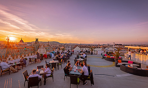 fotka zľavy Wellness v Budapešti hotel President**** s neuveriteľný výhľadom